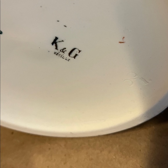 Elegant White Ceramic Pitcher with Illustrated Figures - Picture 4 of 4